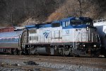 Eastbound "Borealis" eases through Hoffman